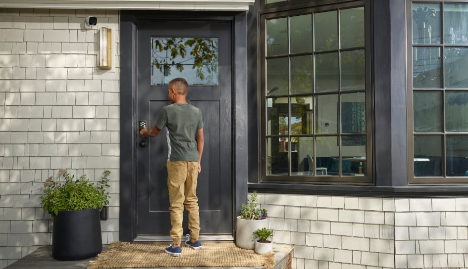 Vivint Smart Lock on home in Dothan